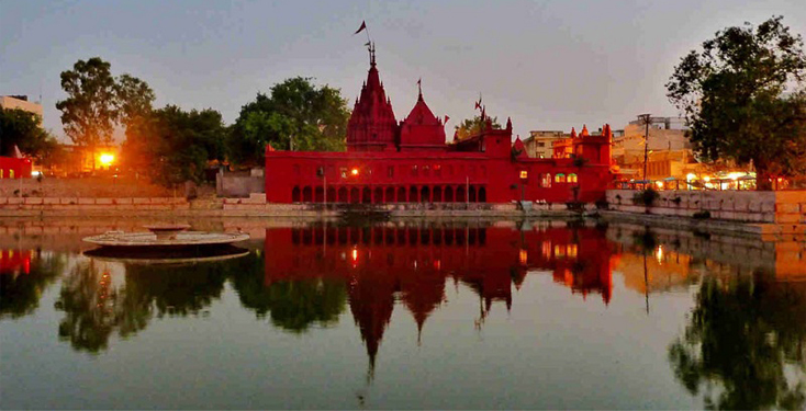 photos of durga mata temple varanasi